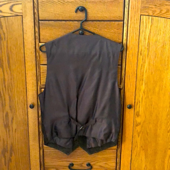 Wilson’s Leather Suede Front Vest - Picture 5 of 5